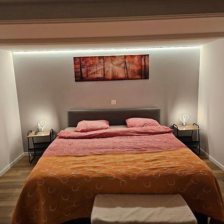 Joli Appartement Au Coeur Du Village Orsières Exterior foto